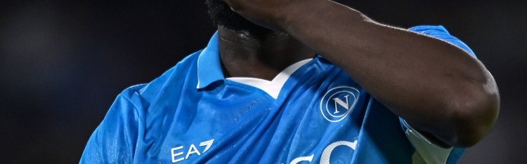 这么低？31岁卢卡库16场造11球，最新身价2500万⬇️巅峰身价1亿